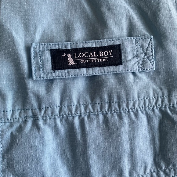 Local Boy Outfitters Fishing Shirt Size Medium - Picture 4 of 4